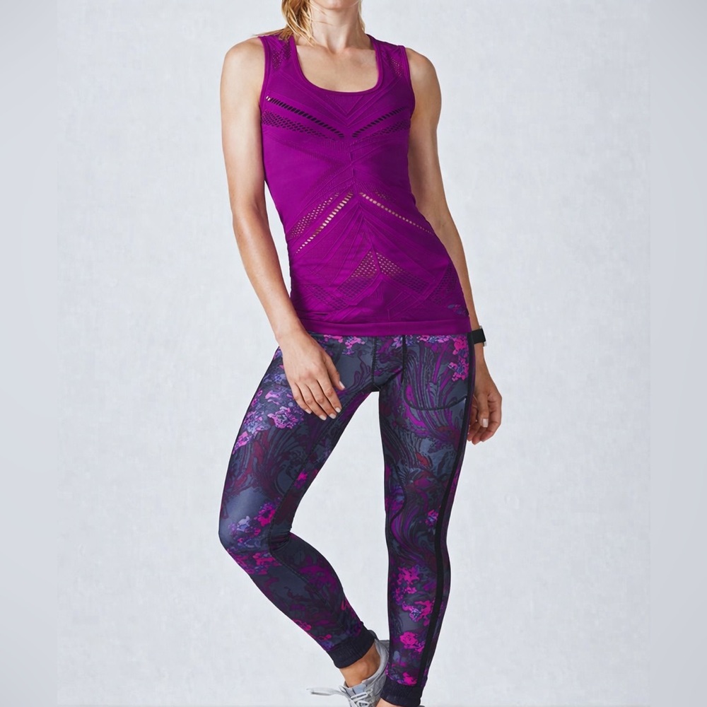 Fabletics Set Legging & Tank Workout Set Purple Black  Floral Medium